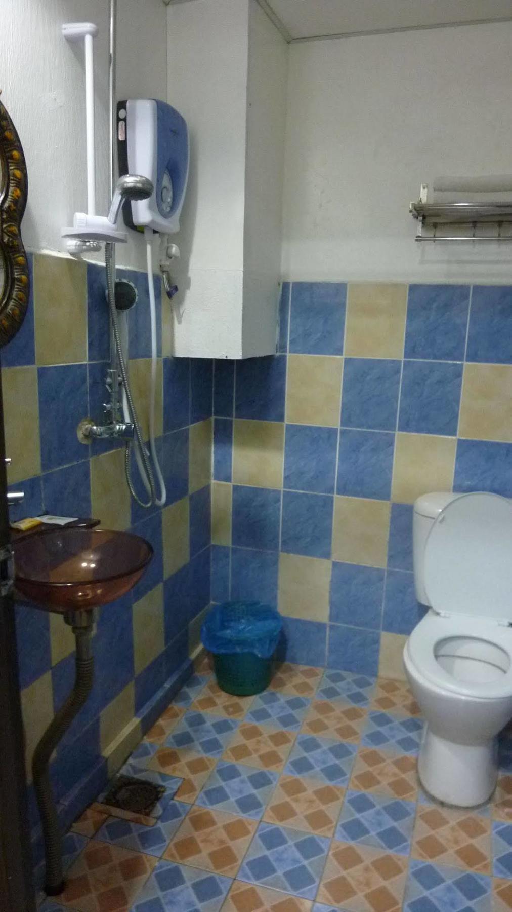 7 Hung Hung Hotel Kota Kinabalu