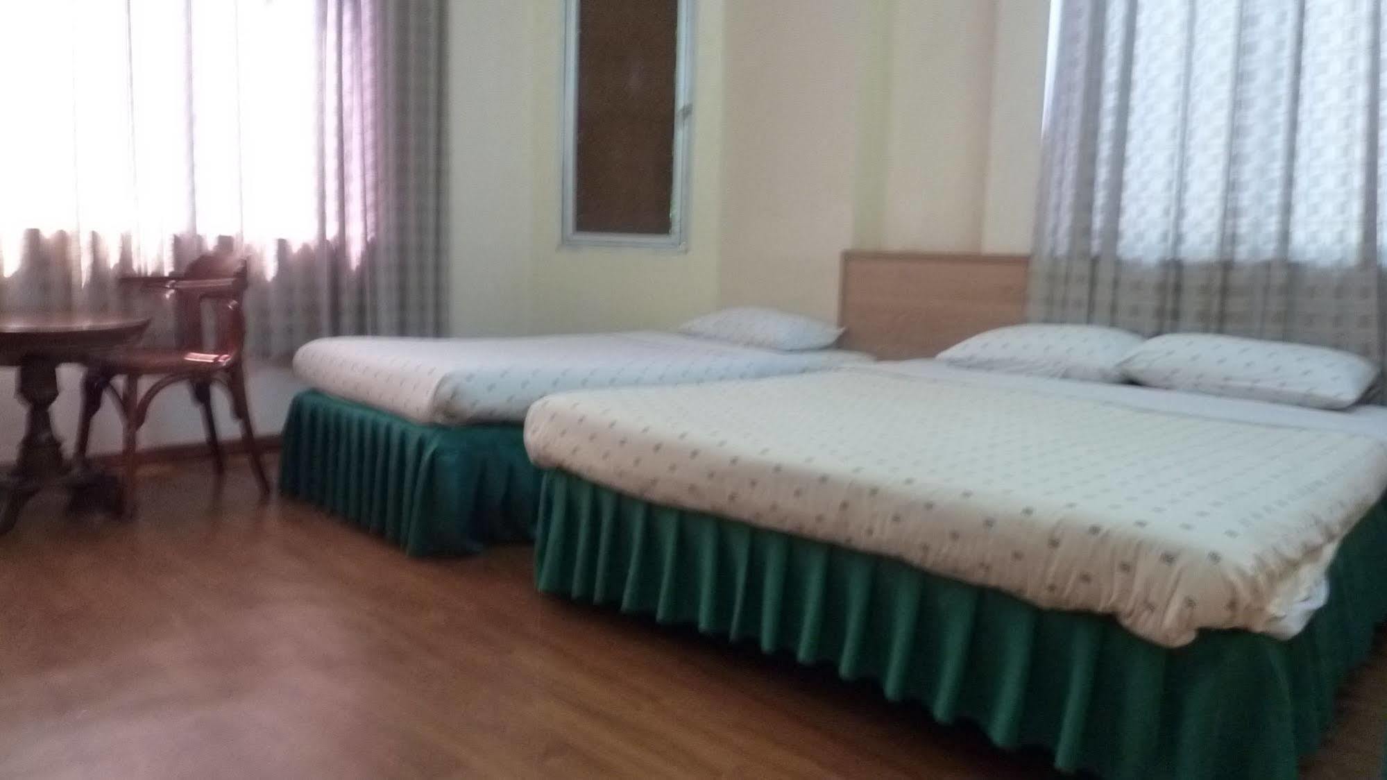 7 Hung Hung Hotel